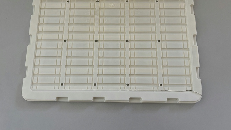 質量有問題的抗靜電ABS材料做做出來的電子托盤